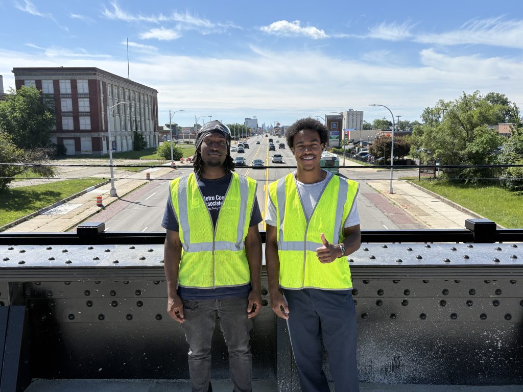 MCA-interns-on-project-site