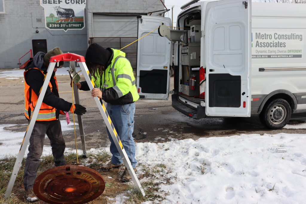 Detroit Water and Sewer Manhole Scanning